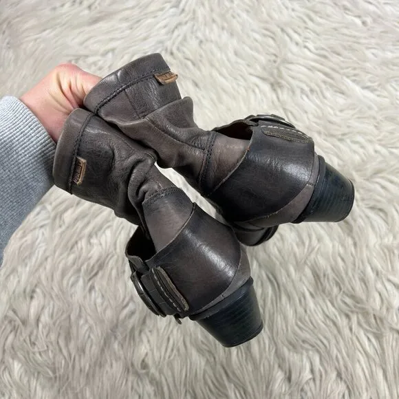 Pikolinos Women's Gray Leather Brujas Scrunch Ankle Boots