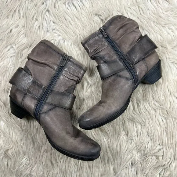 Pikolinos Women's Gray Leather Brujas Scrunch Ankle Boots