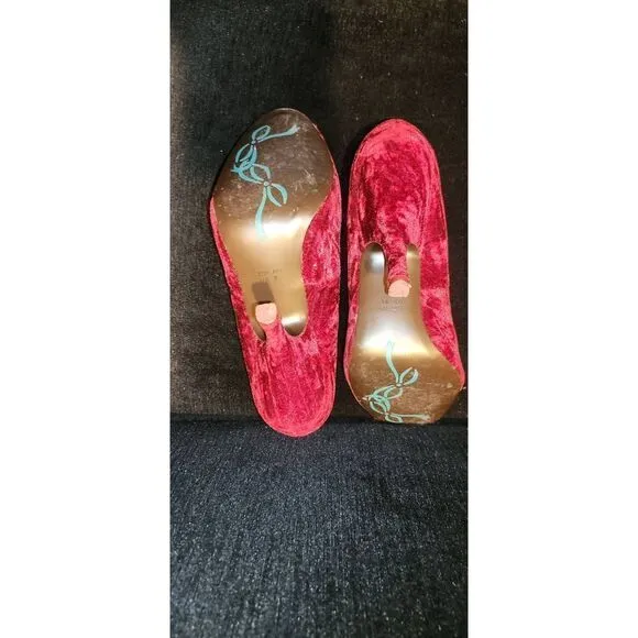 Poetic License Dazzling 2 Pumps