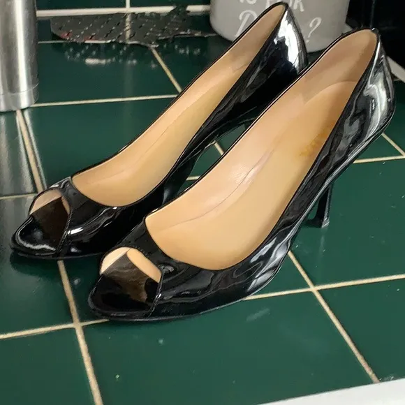 Prada stiletto heels. Open toe. Worn 2x. Retail 775‎