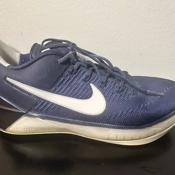 Preowned Nike Kobe AD Midnight Navy. Size 7Y.