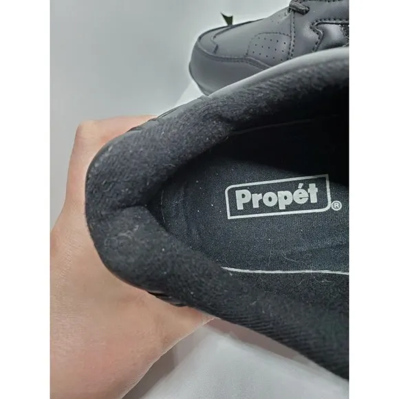 Propét Women's W2034 Stability Sneaker Black 8.5 XX [4E]