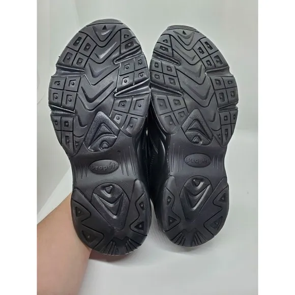 Propét Women's W2034 Stability Sneaker Black 8.5 XX [4E]