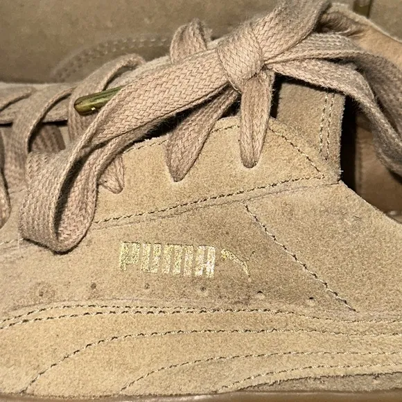 PUMA Creepers Rihanna Fenty Suede Oatmeal Tan Women's Sz 8 Thick Gum Rubber Sole
