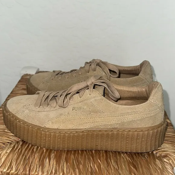 PUMA Creepers Rihanna Fenty Suede Oatmeal Tan Women's Sz 8 Thick Gum Rubber Sole