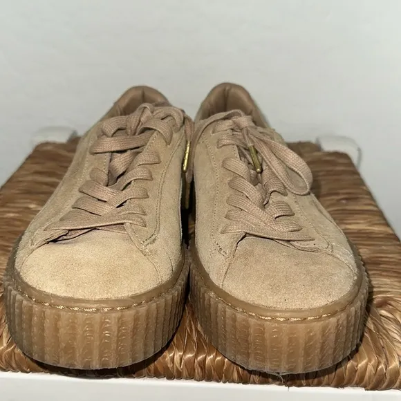 PUMA Creepers Rihanna Fenty Suede Oatmeal Tan Women's Sz 8 Thick Gum Rubber Sole