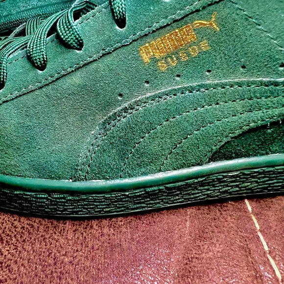 Puma Suede Classic Royal Green Men's Shoes Size 9.5