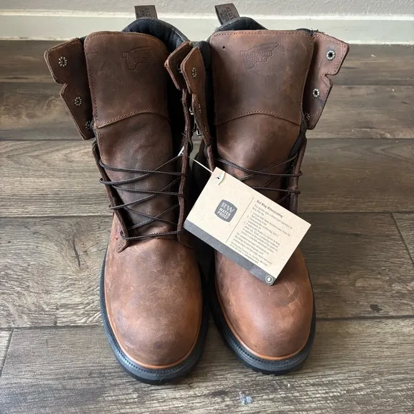 Red Wing Shoes Men's 4200 Dynaforce Waterproof Work Boots Steel Toe Size 12 NEW