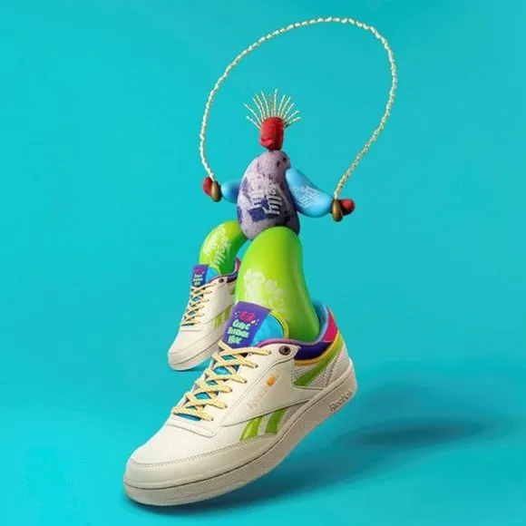 REEBOK CLASSIC LEATHER SNEAKER - KIDS' (RAINBOW ACCENTS)