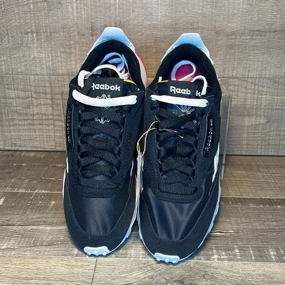 Reebok - Classic Legacy Black/Pink