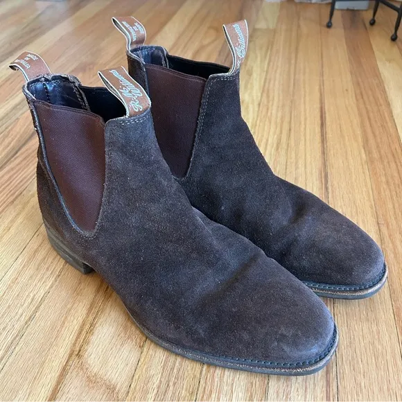 R.M. Williams Comfort Craftsman Brown Suede Chelsea Boots