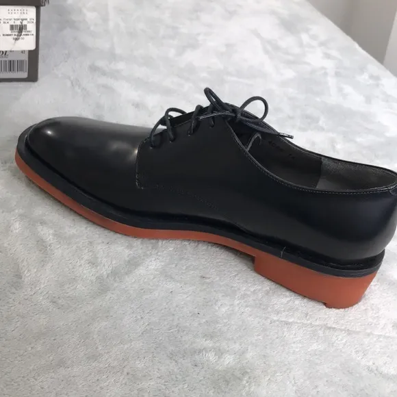 Robert Clergerie Men's Glazed Leather Lace up Dress Shoes Size 8