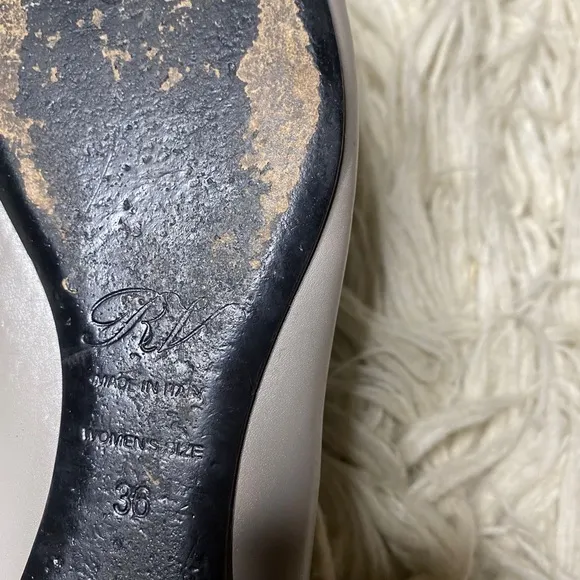 Roger Vivier Grey Green Classic Laquier Flats Metallic Buckle Shoes