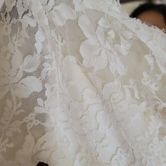 Romantic vintage 60's pretty floral lace wedding dress Union made A-line cream