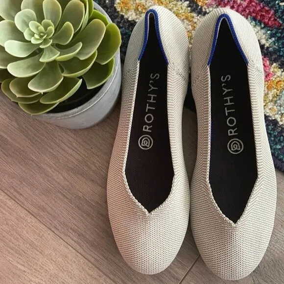 Rothys round toe size 10.5 light gray woman’s flat shoes