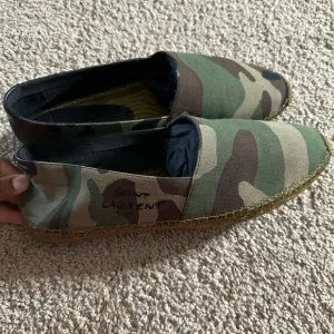 Saint Laurent *Authentic*** Green camouflage espadrille shoes