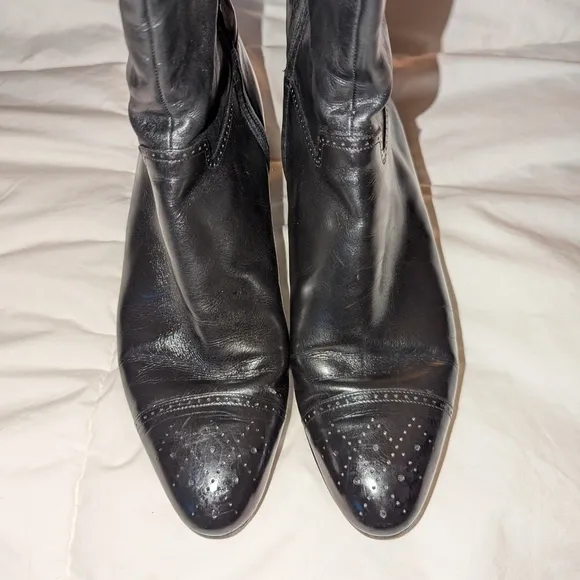 Salvador Ferragami Elegant Black Leather Women's Boots