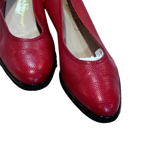 Salvatore Ferragamo Made in Italy Red Pointed Toe Wedge Shoes