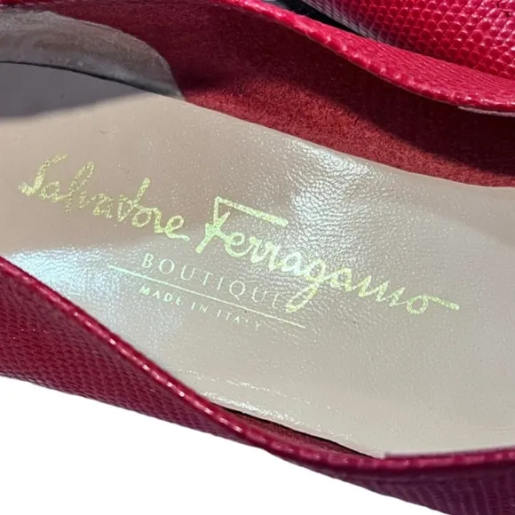 Salvatore Ferragamo Made in Italy Red Pointed Toe Wedge Shoes