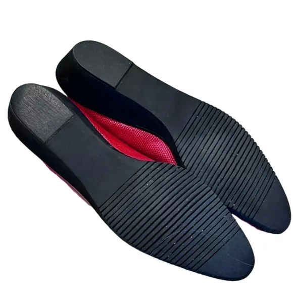 Salvatore Ferragamo Made in Italy Red Pointed Toe Wedge Shoes