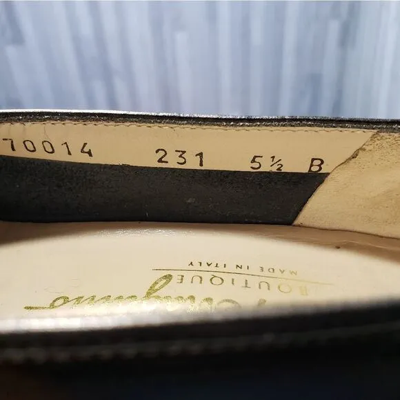 Salvatore Ferragamo cap toe Shoes