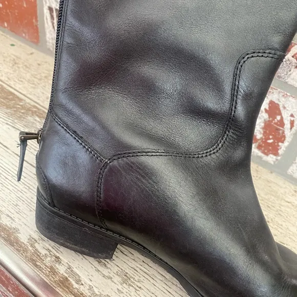 SAM EDELMAN black boots! 😎EUC😎LOTS of LIFE left in these BEAUTIES!! See pic...
