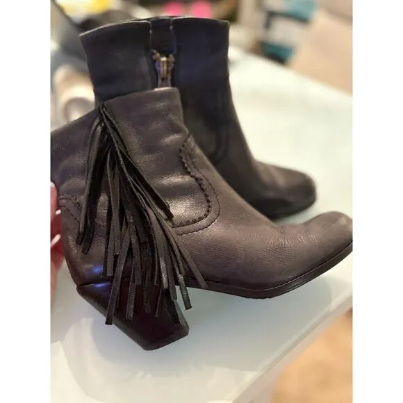 Sam Edelman Louis Black Western Booties with Fringe Size 6