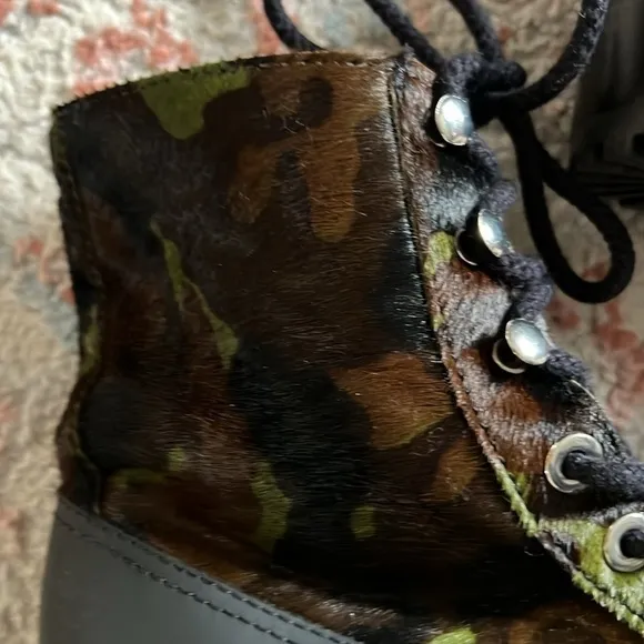 Schutz Camo Combat Boots Size 6B Calf Hair Black Waterproof Lace Up Heeled Boots