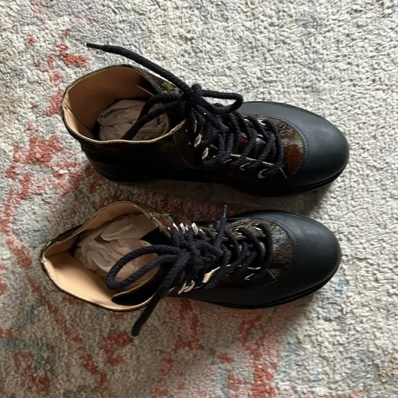 Schutz Camo Combat Boots Size 6B Calf Hair Black Waterproof Lace Up Heeled Boots