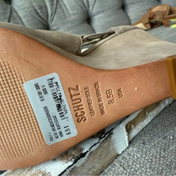 Schutz Wedge Heel Peep Toe Shoes Women’s 8.5 NEW