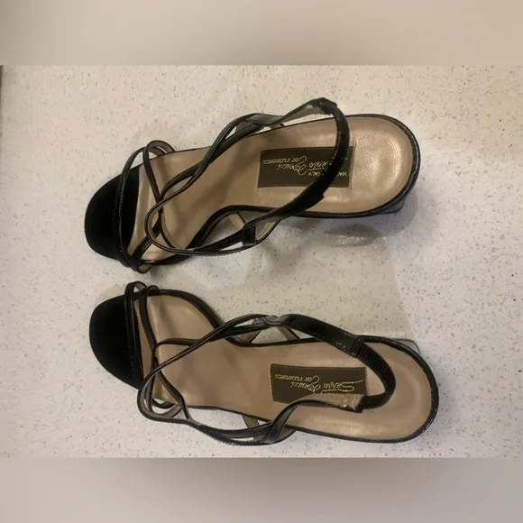 Sesto Meucci Black Patent Strappy Open Toe Vintage Sandal Block Heels Shoes 8.5