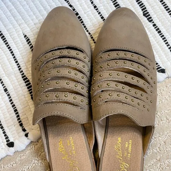 Seychelles Redeem Studded Mule Shoes Taupe Size 7