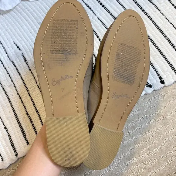 Seychelles Redeem Studded Mule Shoes Taupe Size 7