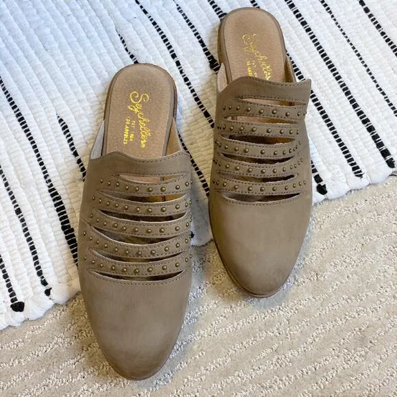 Seychelles Redeem Studded Mule Shoes Taupe Size 7