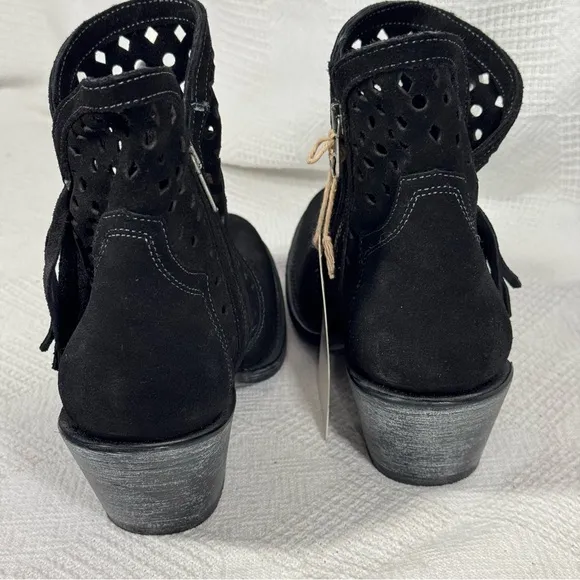 Shyanne Nicki Laser Cut Out Fringed Ankle Boot Black Suede Inside Zip Sz 9 NWT