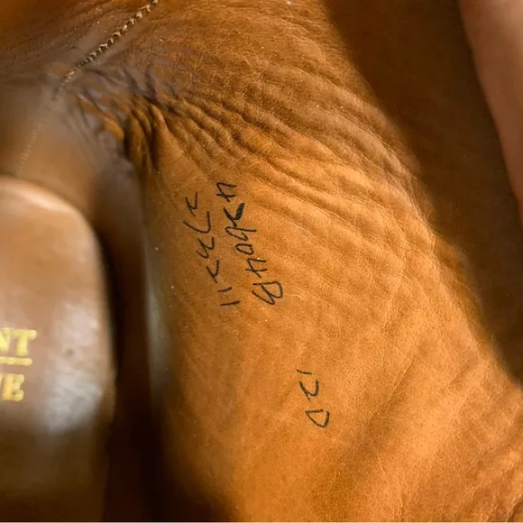 Size 12 / Grant Stone lace up boots