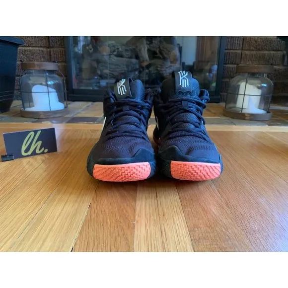 Size 8 Nike Kyrie 4 “Venus Fly Trap” Basketball Shoes 943806-010