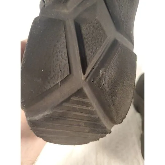 Size 9.5 Black Valentino Sneakers‎ Stretch Slip On Shoes