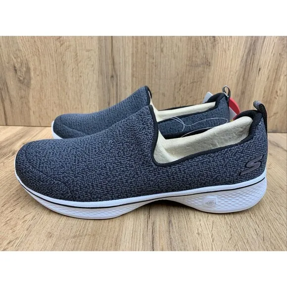 Skechers GOGA MAX GEN 5 Women Slip On Sneakers Shoes Size 9 Charcoal Gray White