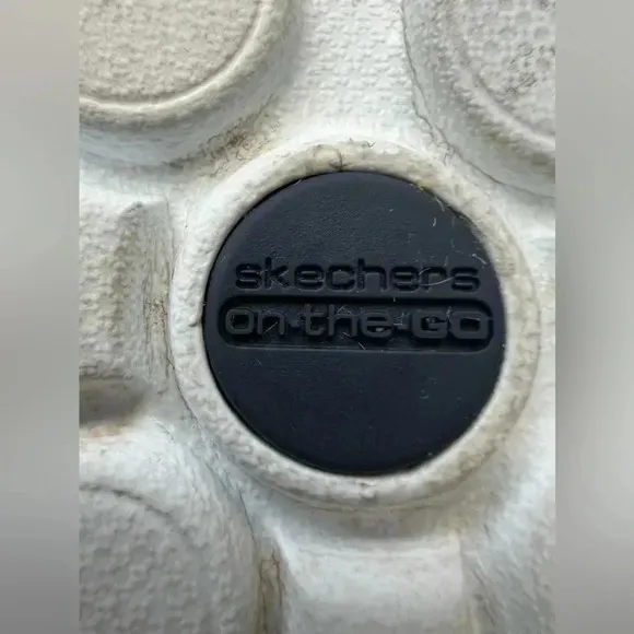 Skechers | Ladies On-The-Go Flagship Boat Shoe slip on shoes. Size: 7.5