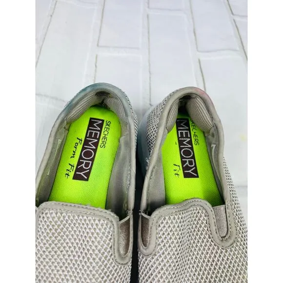 Skechers soft fabric comfort shoes size 6