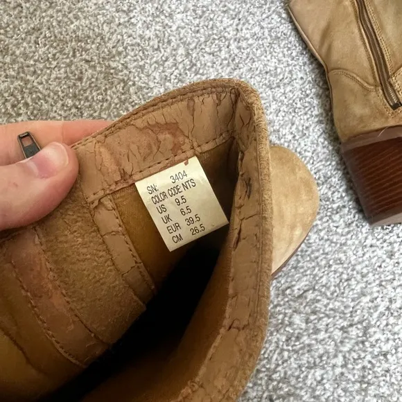 Skechers Tan Ankle Boots