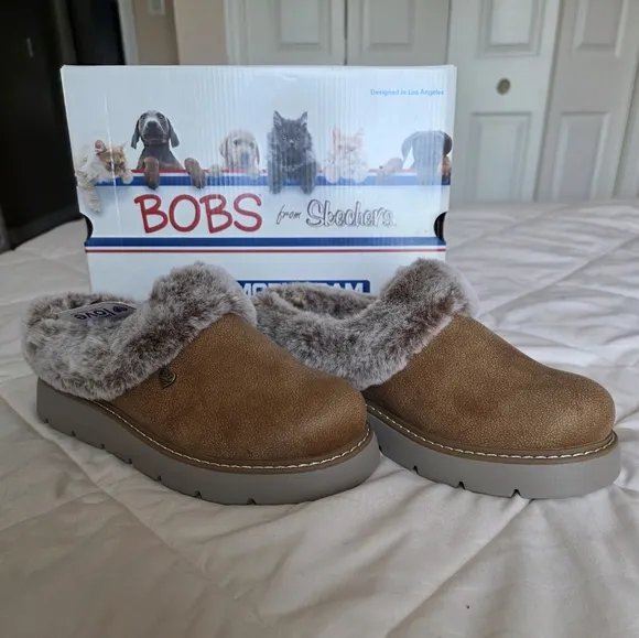 Skechers Women's Tan Faux Fur Slip-On Shoes