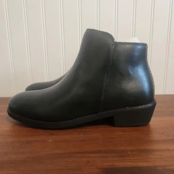 SoftWalk Women's Size 5.5 Dark Forest Green Leather Ankle Boots S2364-380 New