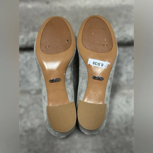SOLD | Vionic Olympia Natalie Slate Gray 100% Suede Pumps Women’s 8.5 Padded