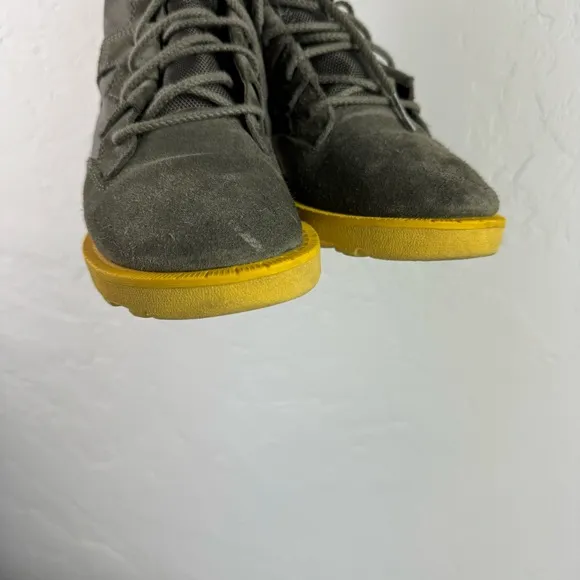 Sorel‎ Ankle Boots Caribou OTM Olive Army Green Suede Leather Mesh Waterproof