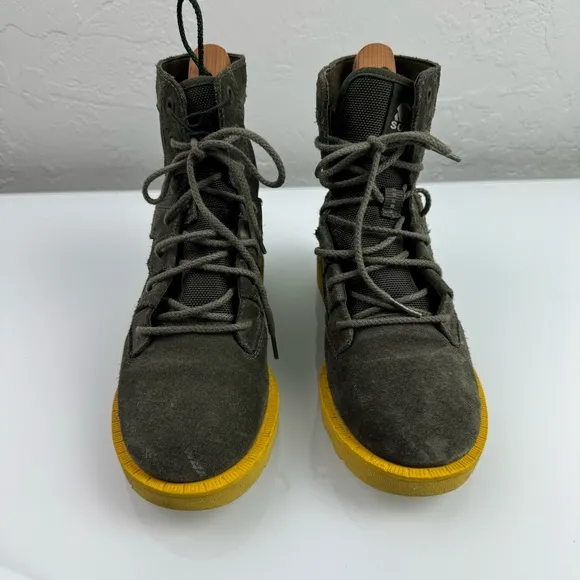 Sorel‎ Ankle Boots Caribou OTM Olive Army Green Suede Leather Mesh Waterproof