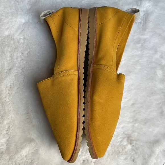 Sorel Ella slip on suede flat shoes