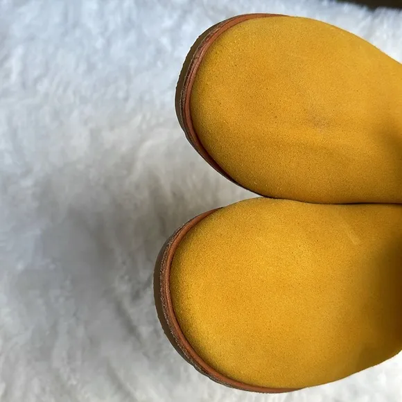 Sorel Ella slip on suede flat shoes