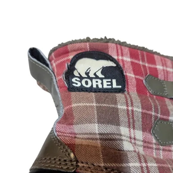 Sorel Green Red Plaid Tivoli Waterproof Sherpa Lined Boots Size 9